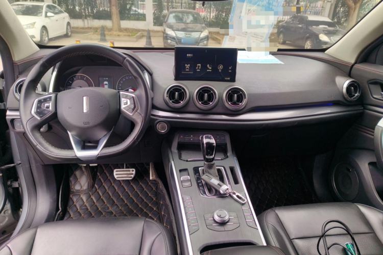 Used Wey VV5 2017 2.0T Ultra-Luxury Version
