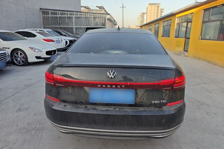 Used Volkswagen Passat 2023 330TSI Elite Edition

