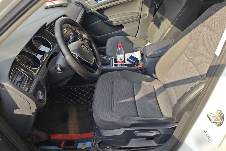 Used Volkswagen Golf 2018 230TSI Automatic Comfort Model
