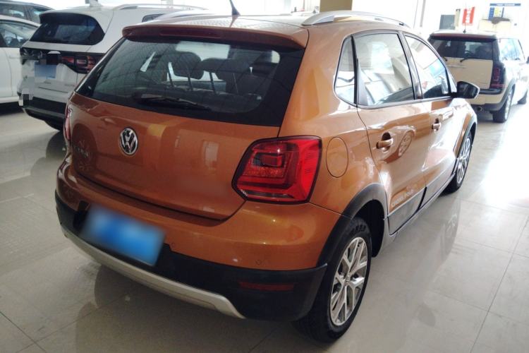 Used Volkswagen Polo 2014 1.6L Cross Polo Automatic