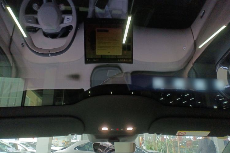 Used  YU7 2025 Ultra-Long Range Rear-Wheel Drive Version
