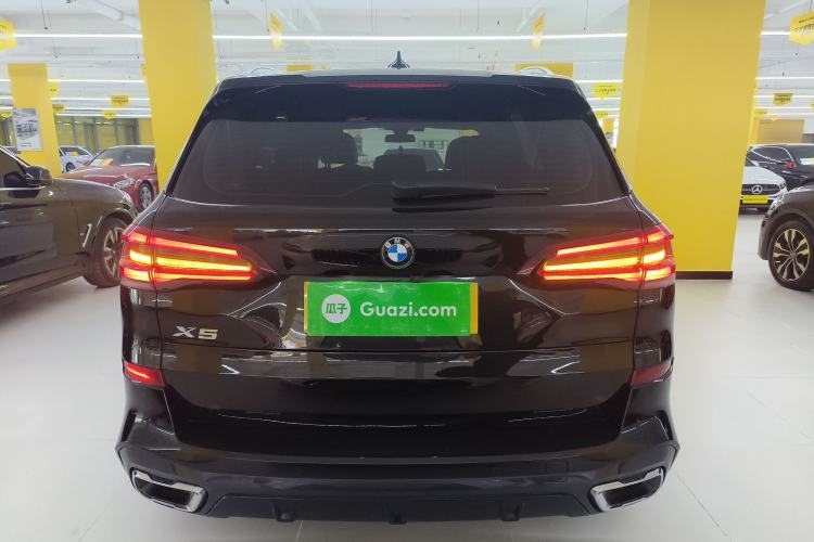 Used BMW X5 2022 Restyled xDrive 30Li Luxury Version M Sport Package
