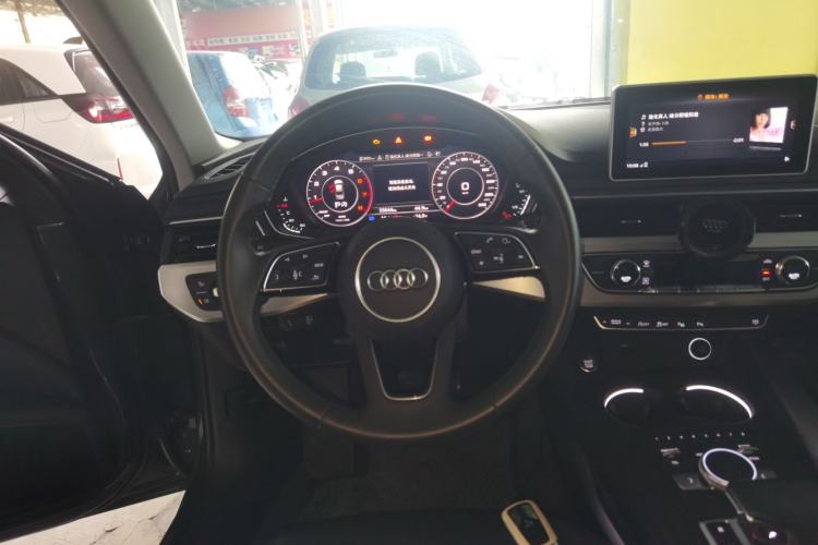 Used Audi A4L 2019 40 TFSI Fashion Edition China VI Emission Standard