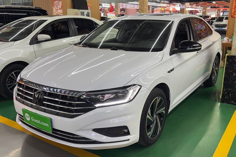 Used Volkswagen Sagitar 2022 200TSI DSG Flyover Edition
