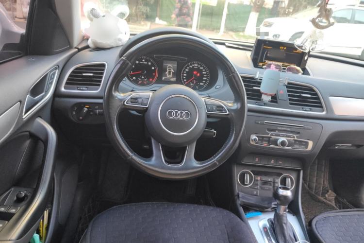 Used Audi Q3 2017 30 TFSI Fashion Model