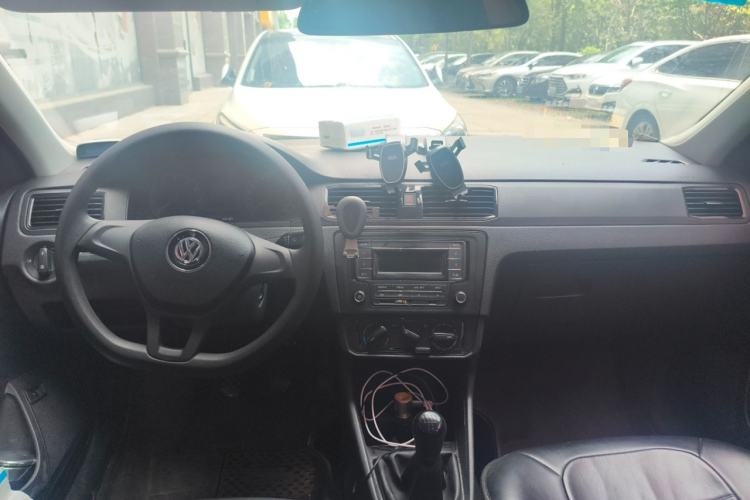 Used Volkswagen Santana 2018 1.5L Manual Fashion Edition
