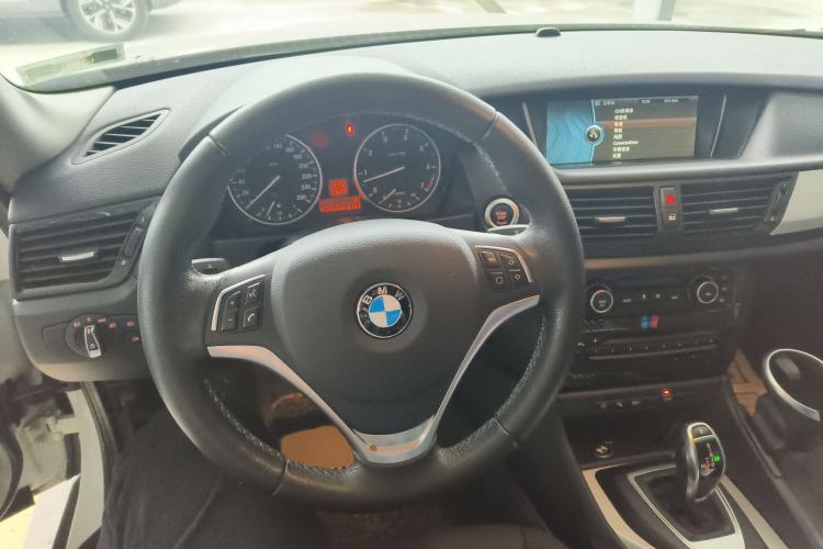 Used BMW X1 2014 sDrive18i Leading Model