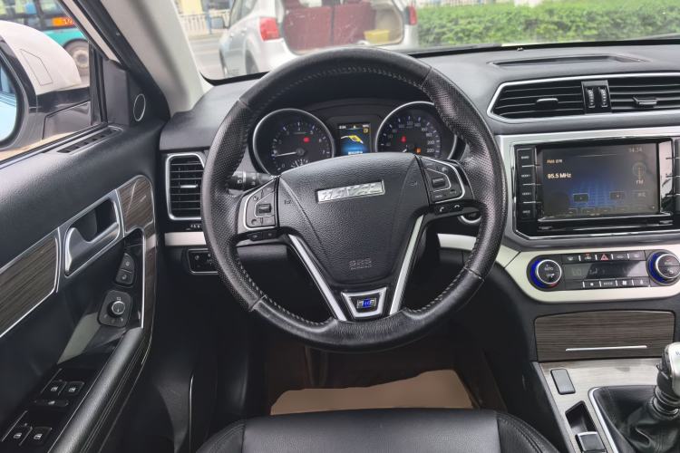 Used Haval H6 Coupe 2016 Blue Label 1.5T Manual Two-Wheel Drive Urban Model
