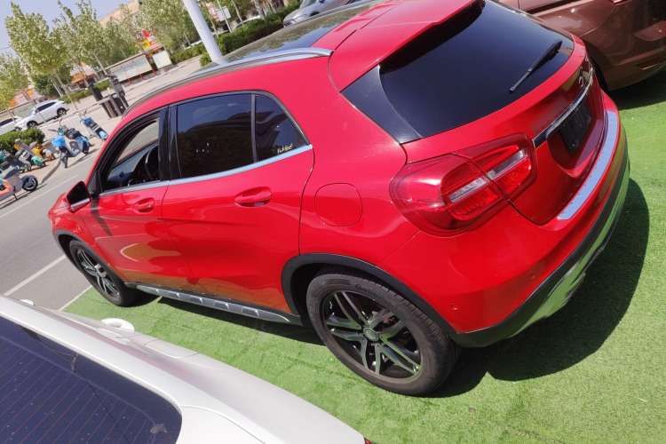 Used Mercedes-Benz GLA 2016 GLA 220 4MATIC Fashion Edition
