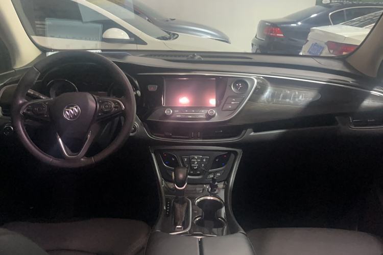 Used Buick Envision 2018 20T Two-Wheel-Drive Elite Model
