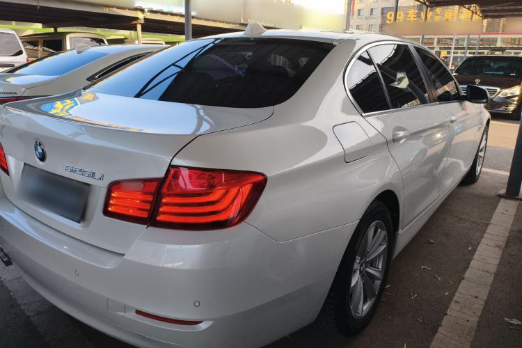 Used BMW 5 Series 2014 520Li Elegant Model
