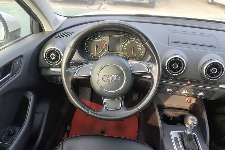 Used Audi A3 2016 Limousine 35 TFSI Ambition Edition
