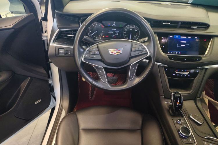 Used Cadillac XT5 2021 2.0T Two-Wheel Drive Luxury Version
