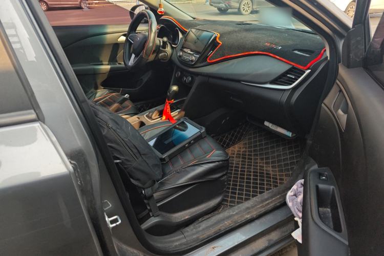 Used Chevrolet Monza 2019 Redline 320T Dual-Clutch Joyful Edition China VI Standard