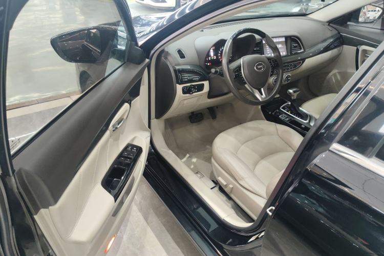 Used GAC Trumpchi GA6 2015 1.8T DCT Luxury Navigation Model
