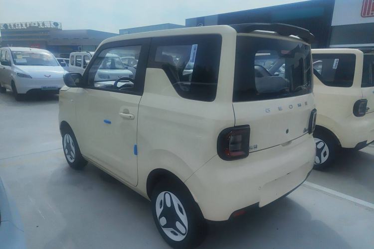 Used  Panda 2025 210 km – Yuanqi Bear
