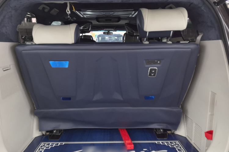 Used Buick GL8 2021 ES Landtrek 653T Comfort Edition
