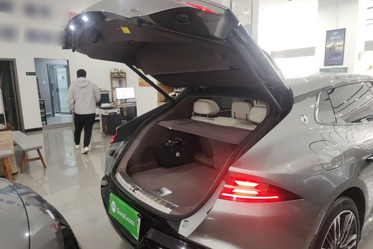 Used Denza Z9GT 2024 1100 Four-Wheel Drive Ultra Version
