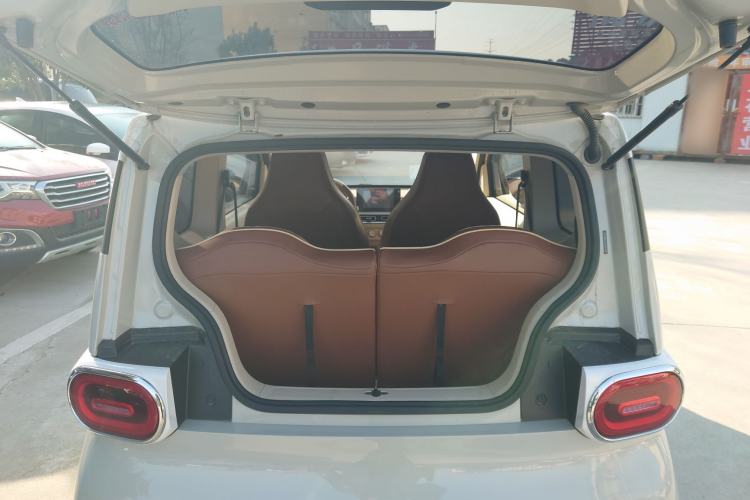 Used Wuling Hongguang MINIEV 2024 3rd Generation 215km Advanced Version
