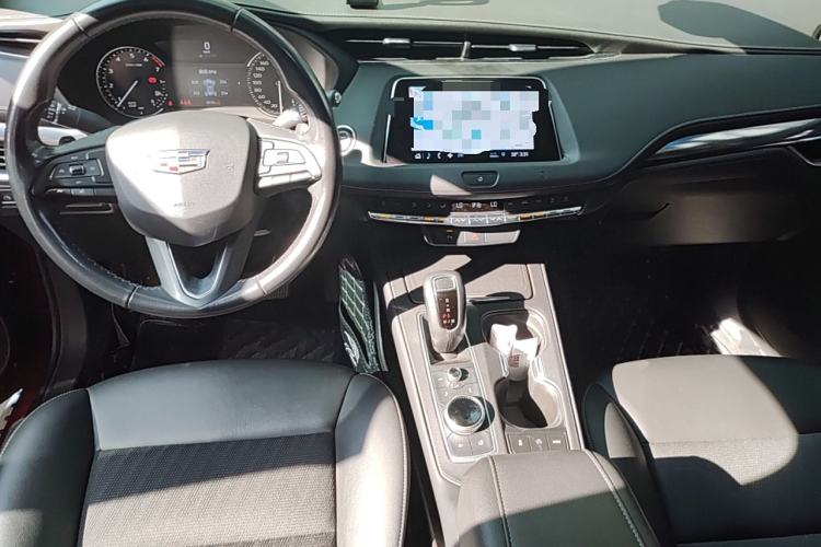 Used Cadillac XT4 2018 28T Two-Wheel Drive Tech Version
