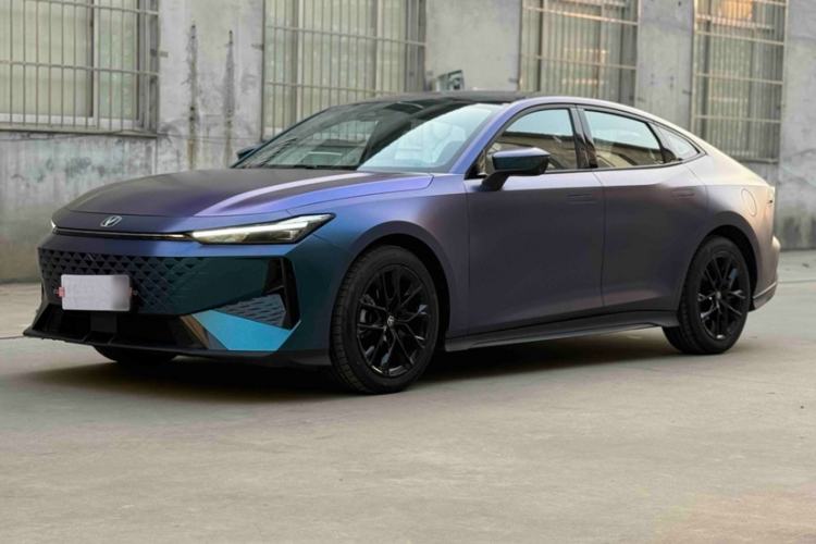 Used Changan UNI-V 2024 1.5T Prestige Edition