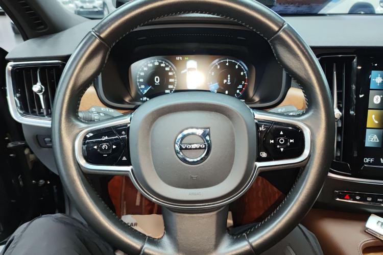 Used Volvo S90 2021 B5 Zhiyi Luxury Edition
