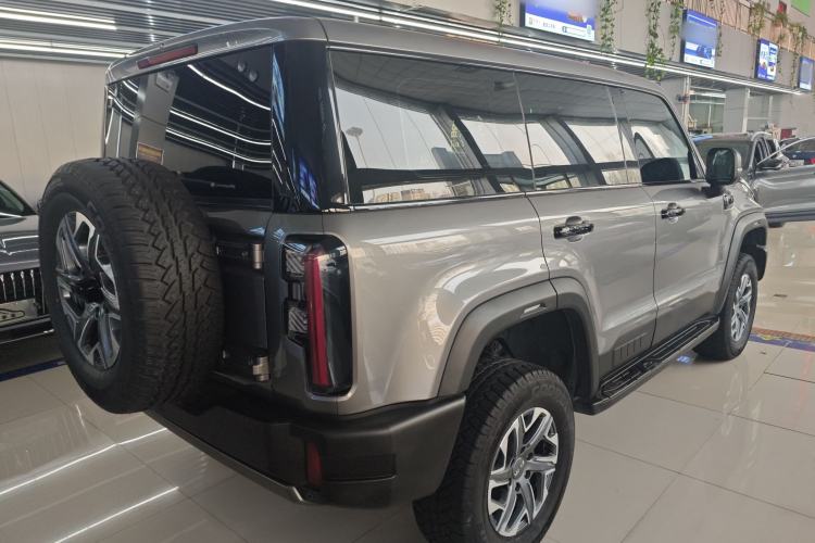 Used  BJ40 2024 2.0T All-New Blade Hero Edition Climber
