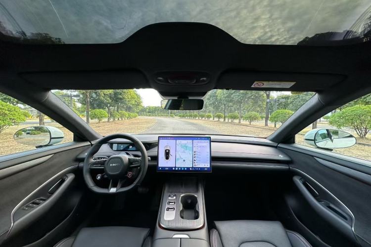 Used  SU7 2024 Rear-Drive Long-Range Intelligent Driving Version
