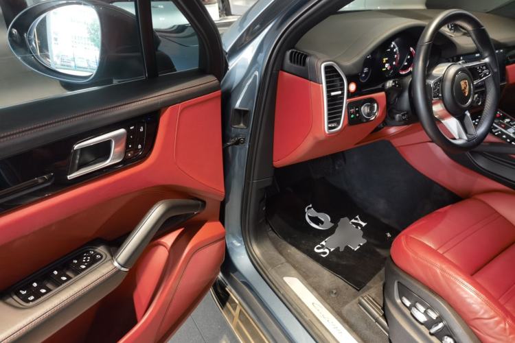 Used Porsche Cayenne 2019 Cayenne E-Hybrid 2.0T
