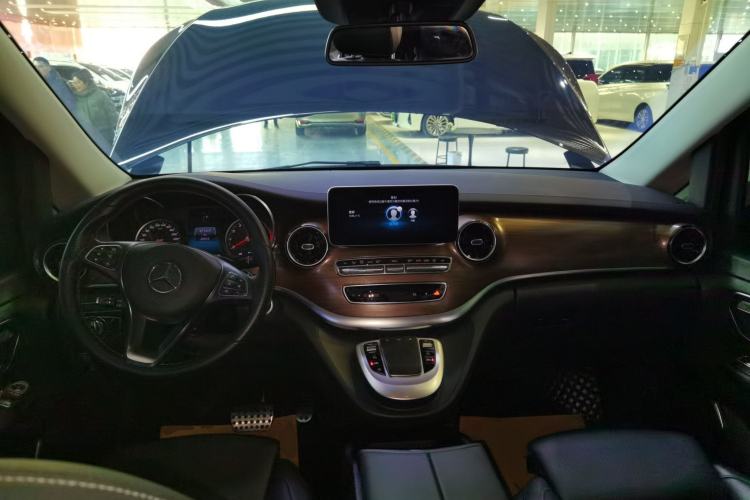 Used Mercedes-Benz V-Class 2022 V 260 Prestige Edition