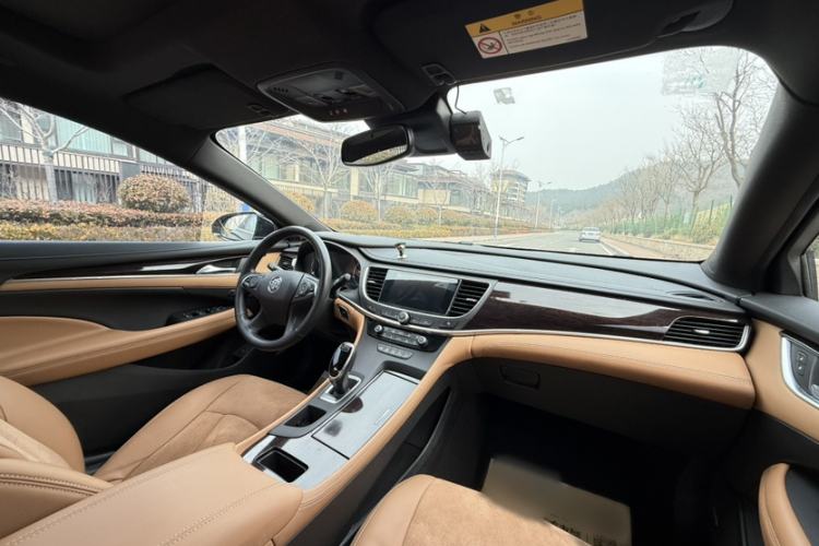 Used Buick LaCrosse 2018 28T Luxury Edition
