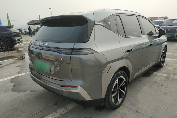 Used AION Y 2022 Plus 70 Smart Edition