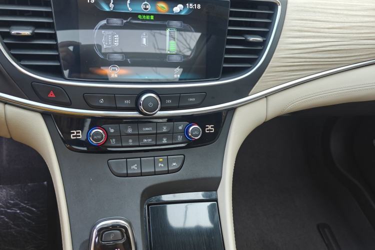 Used Buick LaCrosse 2016 30H Luxury Version
