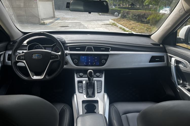 Used Geely Auto Emgrand X7 Sport 2016 1.8TD Automatic ZhiShang Model
