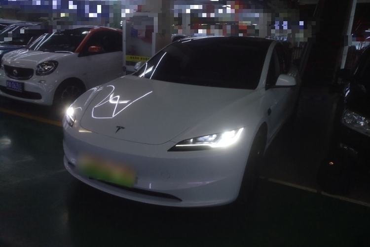 Used Tesla Model 3 2023 Rear-Wheel-Drive Version
