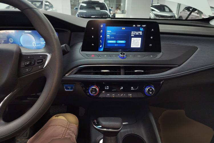 Used Buick Velite 6 2023 430km Range Commuter Version
