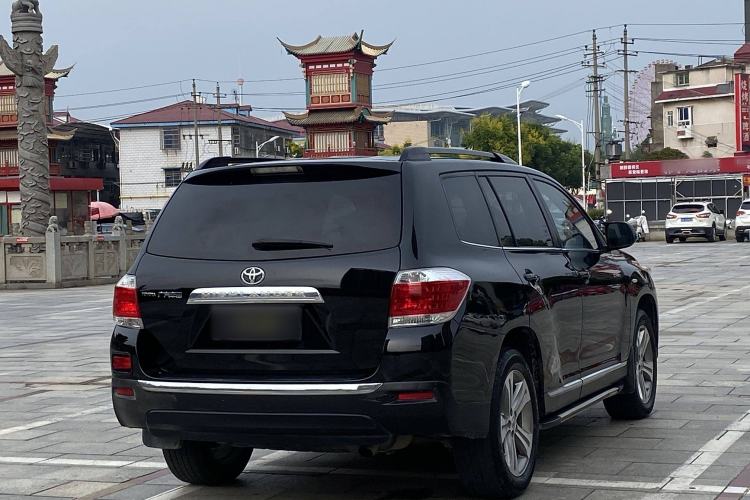 Used Toyota Highlander 2012 2.7L Two-Wheel Drive 7-Seater Luxury Edition
