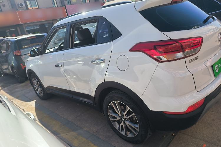 Used Hyundai ix25 2017 1.4T Automatic Smart Version