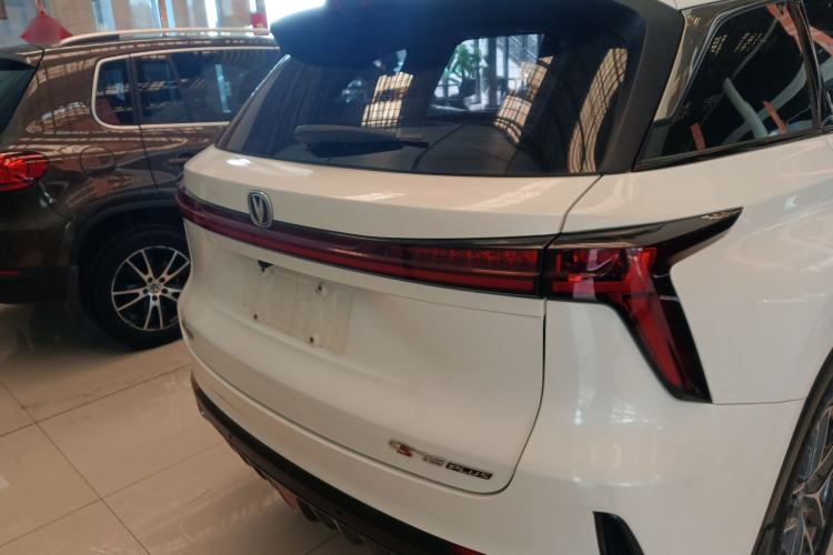 Used Changan CS75 PLUS 2022 2nd Generation 1.5T Automatic Prestige Version
