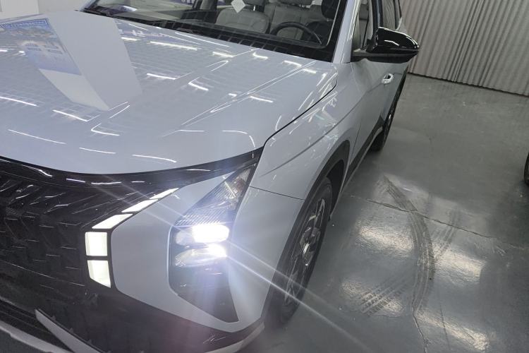 Used Hyundai ix35 2023 Musso 2.0L Flagship Edition TOP