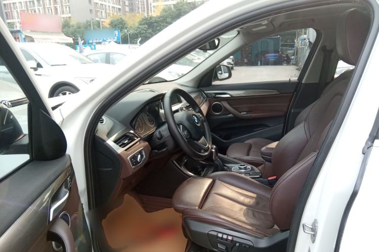 Used BMW X1 2016 sDrive20Li Luxury Model
