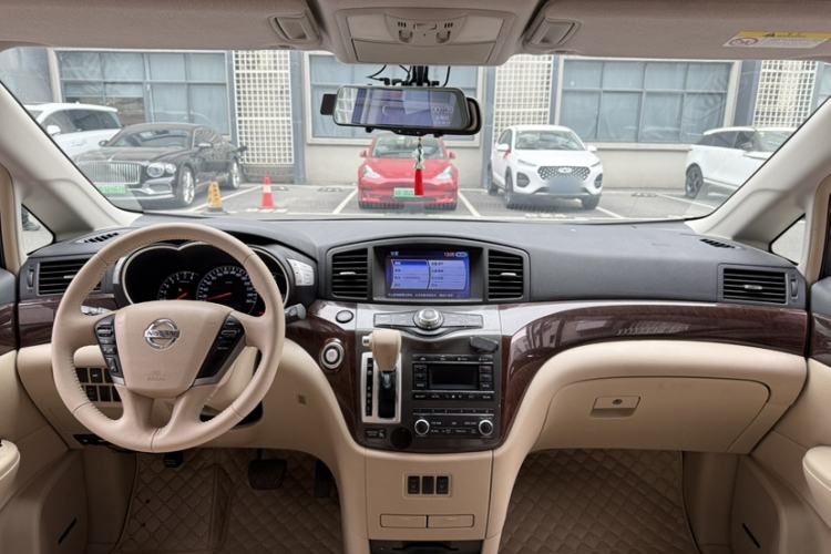 Used Nissan Quest 2015 3.5L SL
