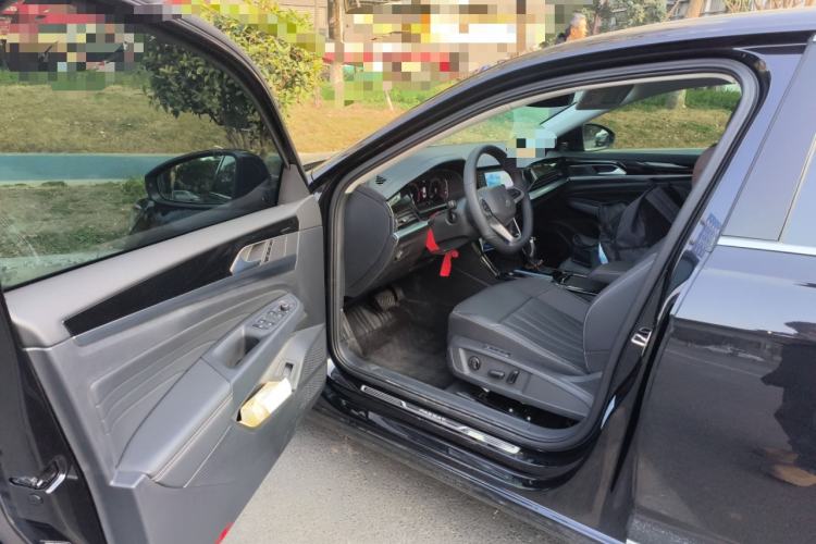 Used Volkswagen Passat 2025 Premium Version 380TSI Dragon Edition
