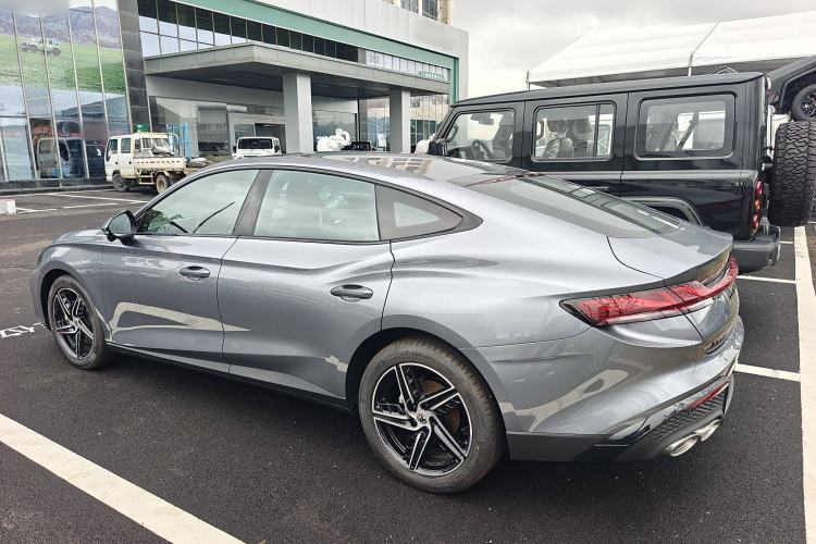 Used MG 7 2025 1.5T 300 DCT Luxury Edition
