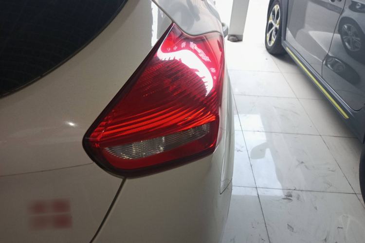 Used Ford Focus 2015 Hatchback 1.6L Automatic Comfort Model
