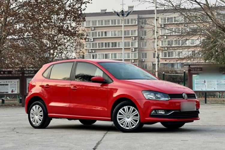 Used Volkswagen Polo 2016 1.6L Automatic Comfort Model
