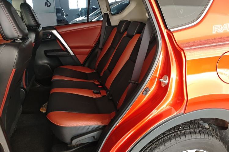 Used Toyota RAV4 2013 2.5L Automatic 4x4 Prestige Edition
