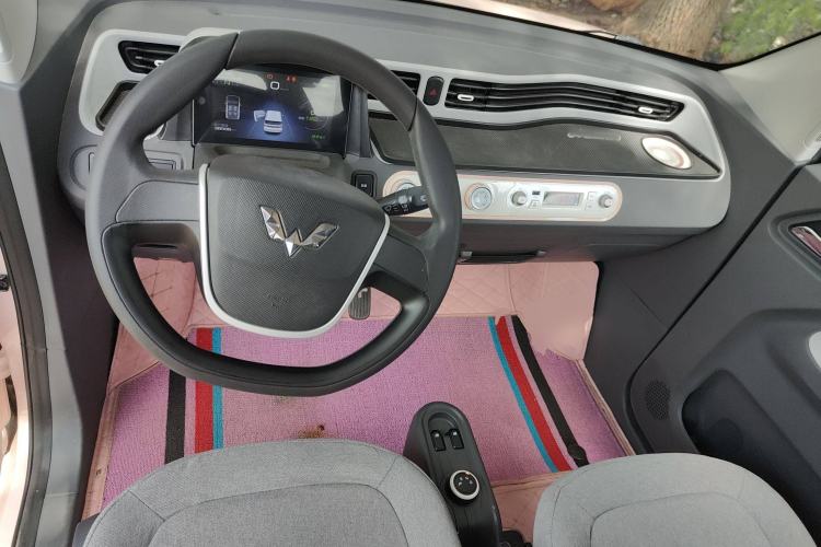 Used Wuling Hongguang MINIEV 2021 Macaron Premium Model – Lithium Iron Phosphate
