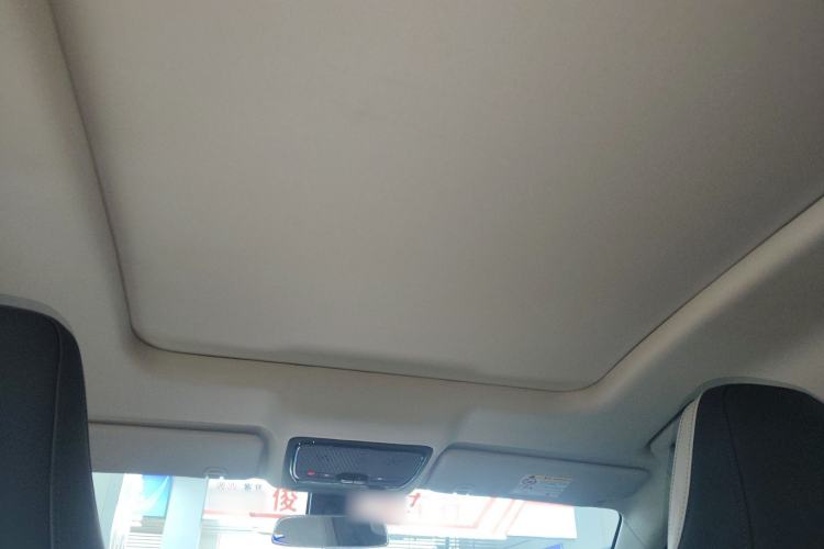 Used JETOUR Dashing 2025 1.5T DCT Luxury Edition
