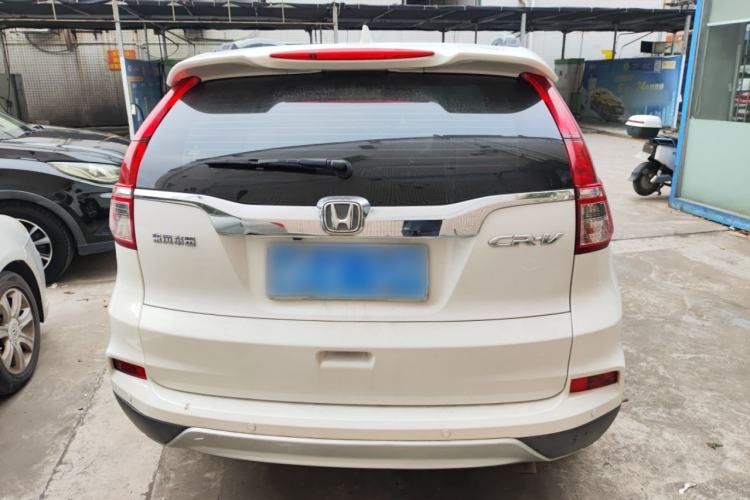 Used Honda CR-V 2016 2.0L Two-Wheel Drive Classic Edition